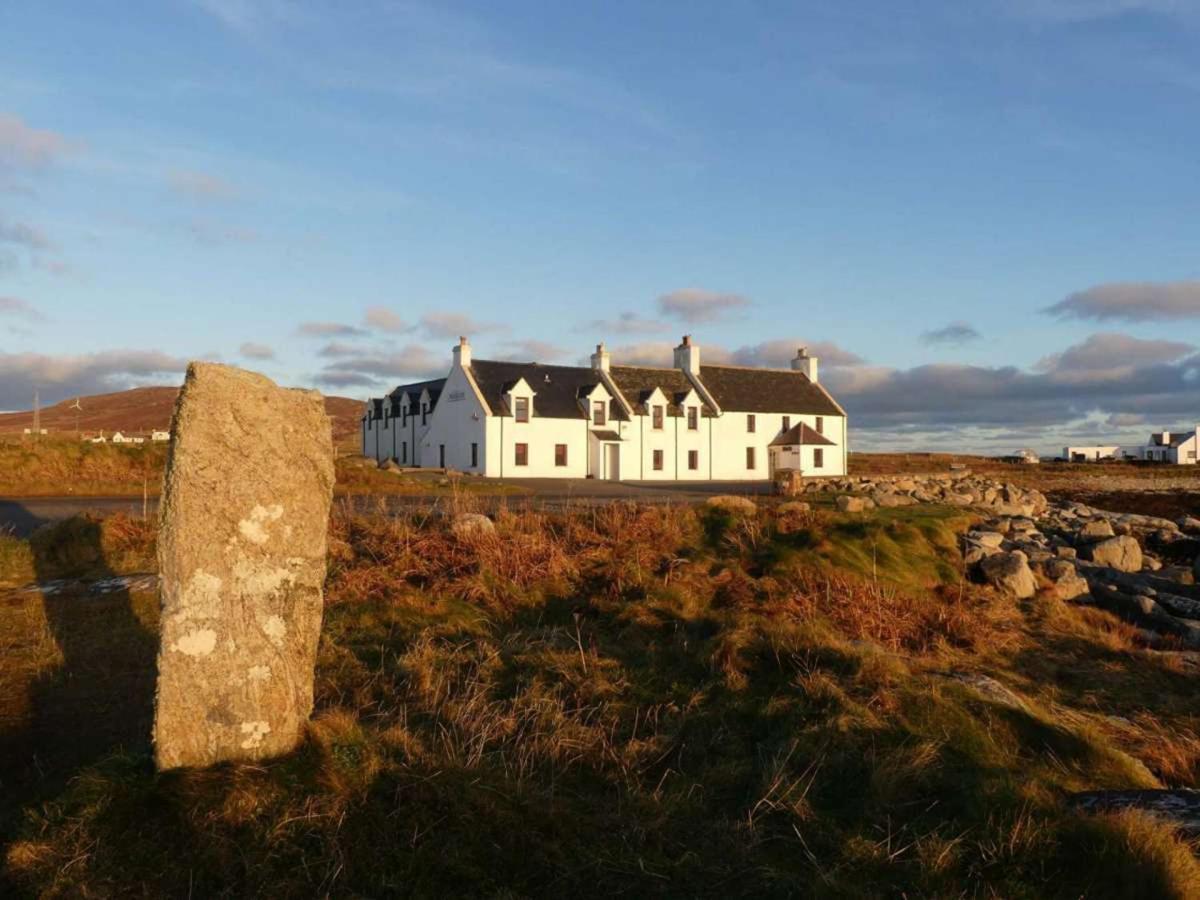 Polochar Inn Lochboisdale Exterior photo
